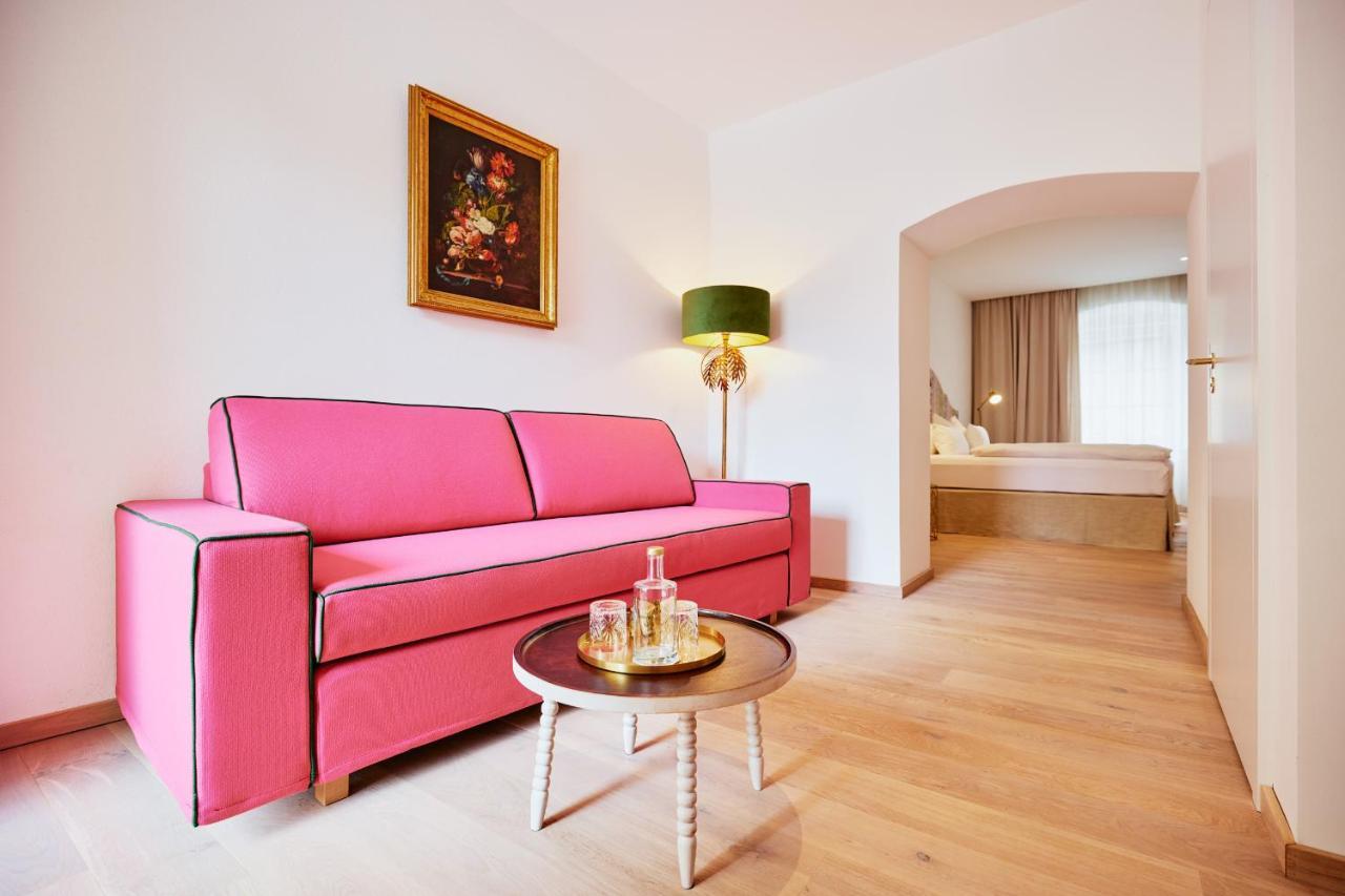Boutiquehotel Zum Goldenen Hirschen Gmunden Eksteriør billede