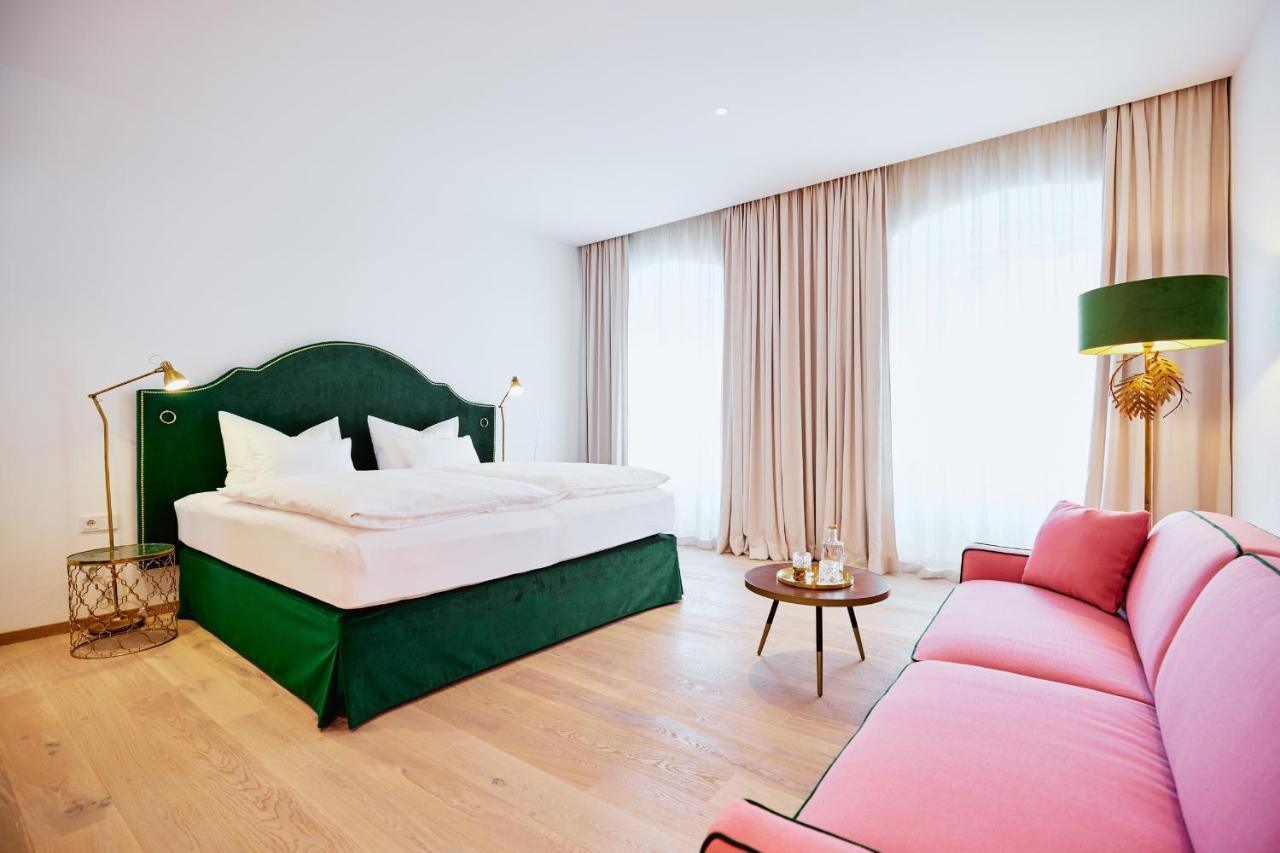 Boutiquehotel Zum Goldenen Hirschen Gmunden Eksteriør billede