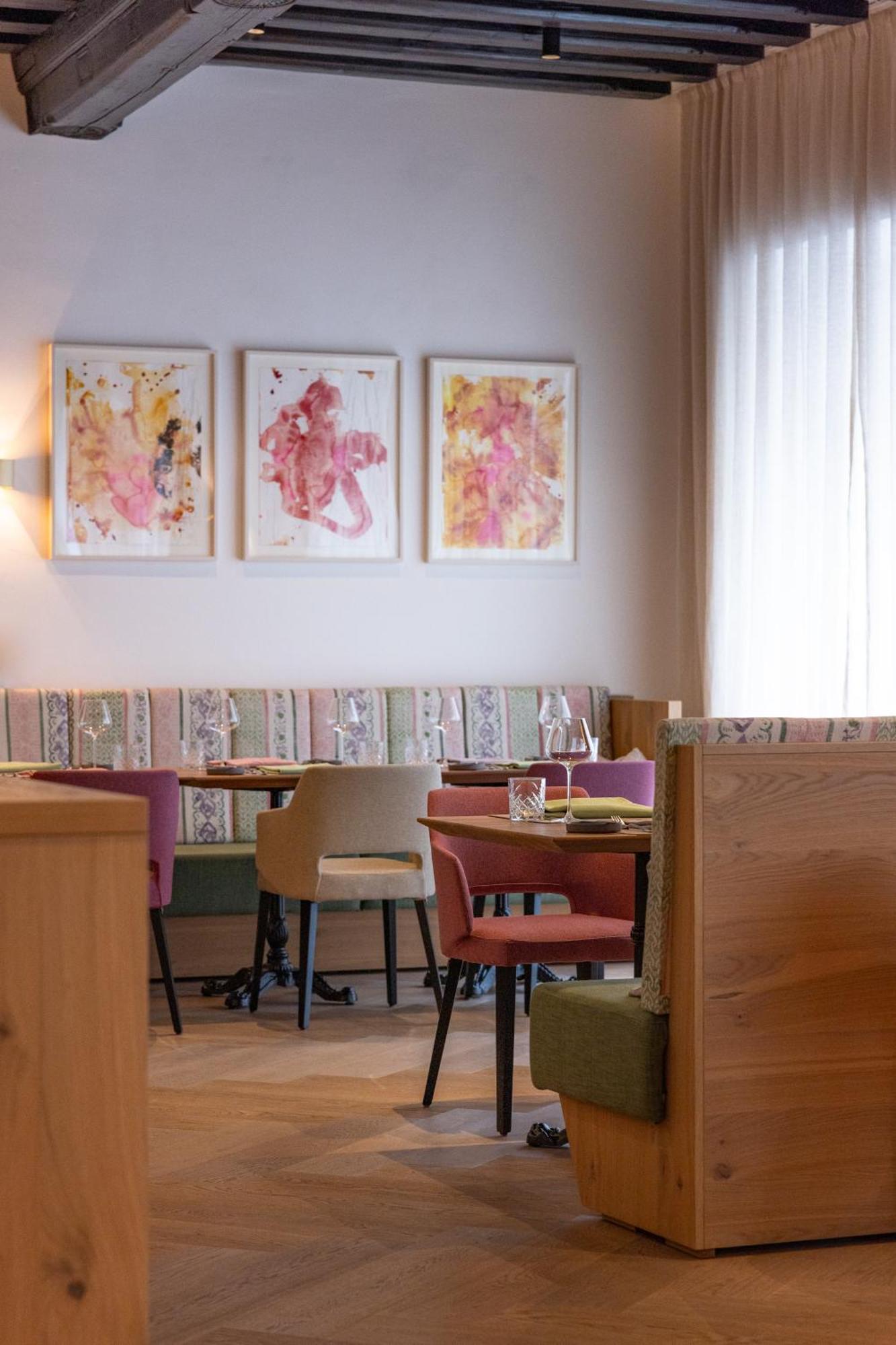 Boutiquehotel Zum Goldenen Hirschen Gmunden Eksteriør billede